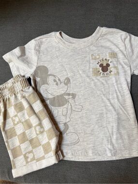 Cream Checkered Boys Mickey Set (18 mo)